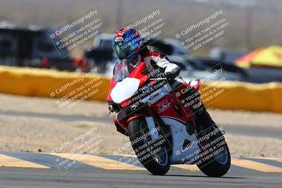 media/Mar-28-2022-Superbike Trackdays (Mon) [[b8603d0f67]]/Novice Group (1130am-12pm)/Turn 2/